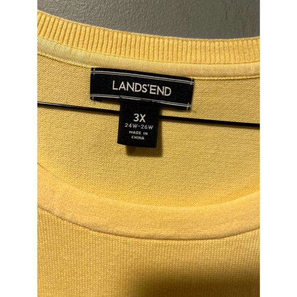 Lands' End  Woman’s Long Sleeve Crew Neck Sweater - Picture 3 of 4